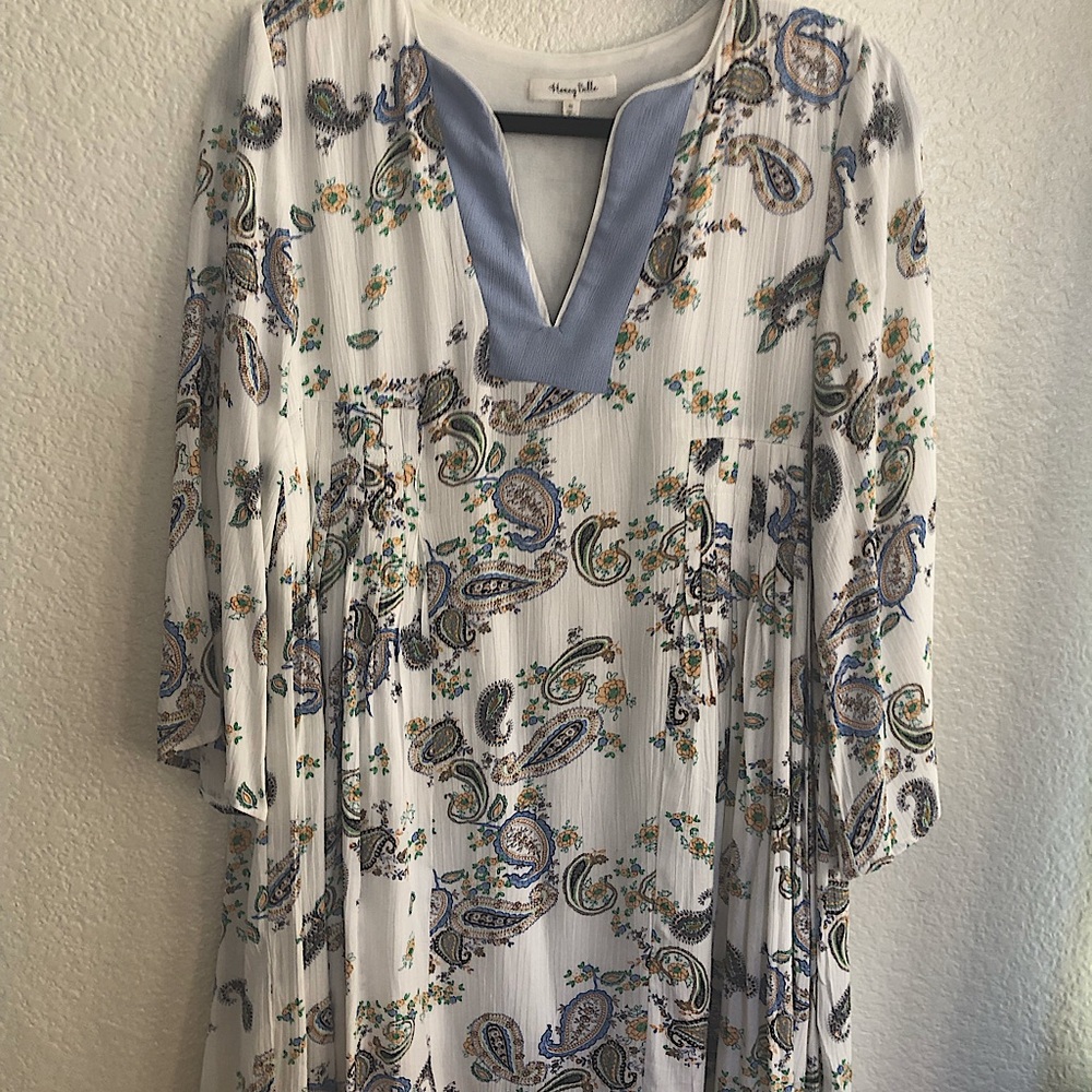Honey bell multi colored dress.